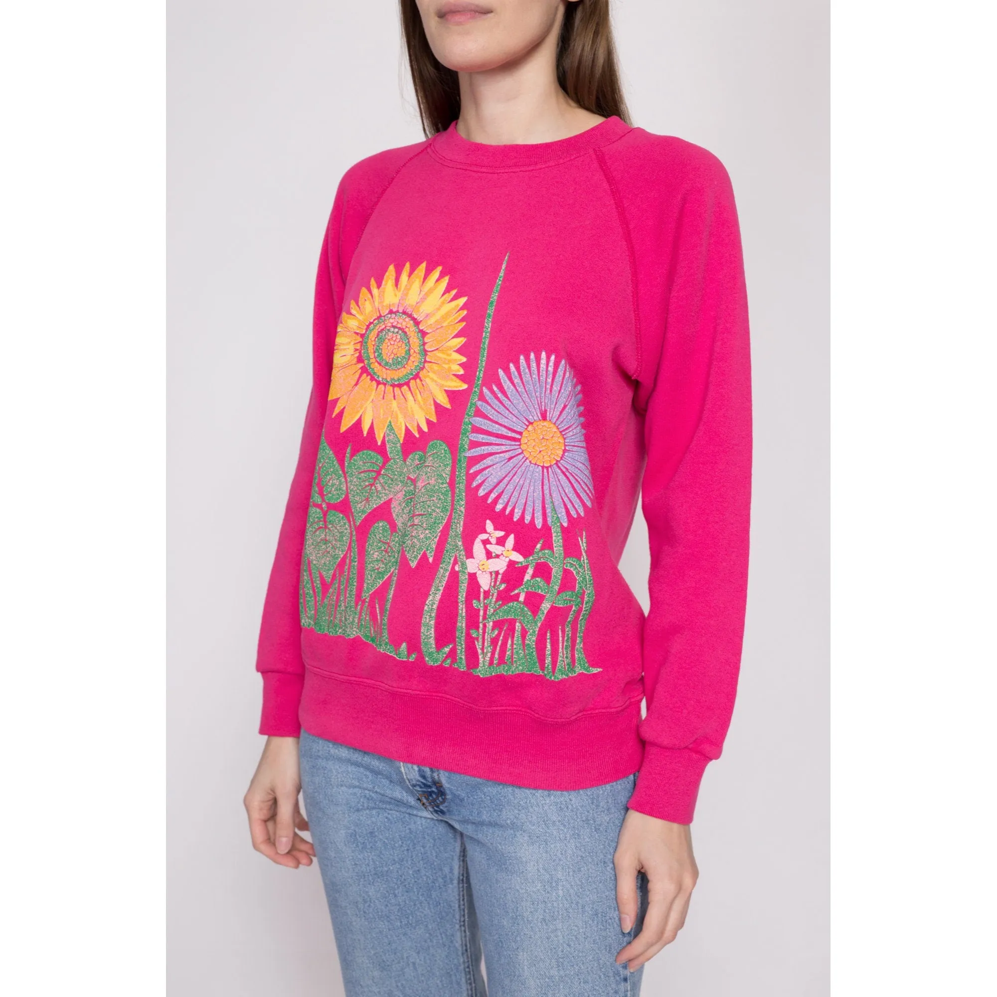 80s Hot Pink Flower Garden Sweatshirt - Medium