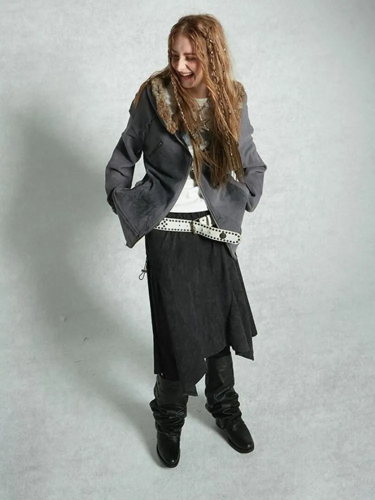 Loose-fitting sweatshirt with collar hood【s0000004495】