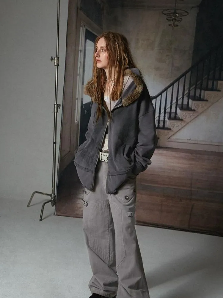 Loose-fitting sweatshirt with collar hood【s0000004495】